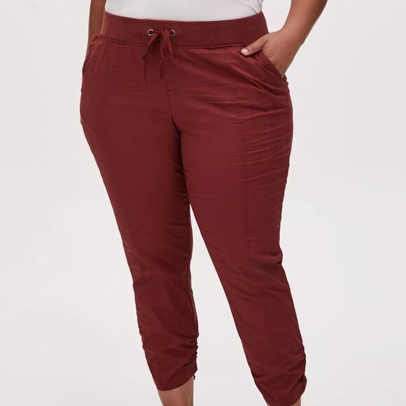 Torrid Red-Brown Crop Pull-On Skinny Stretch Poplin Mid-Rise Pant in Size 26 - Picture 1 of 16